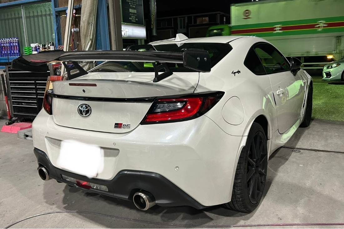 エアロパーツ取り付け